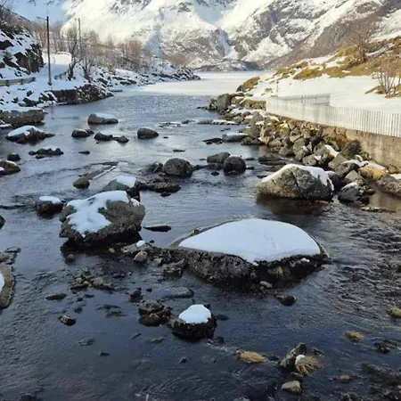 Inger- Og Petterhuset Sørvågen